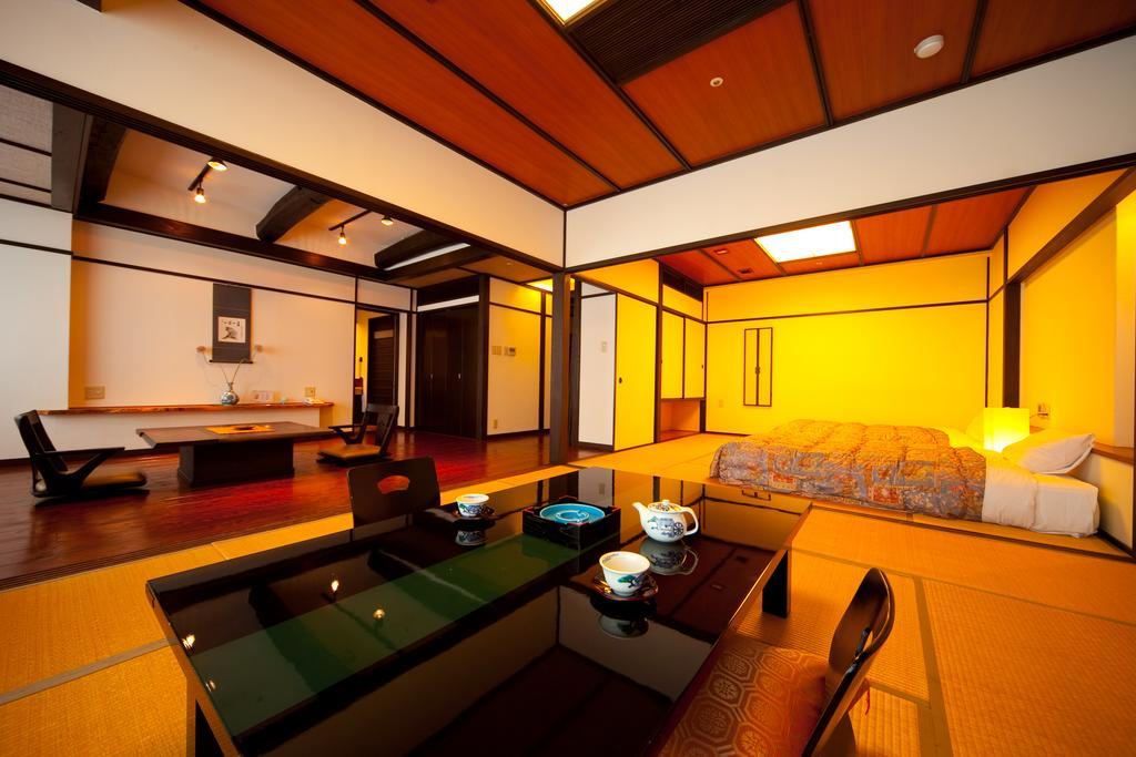 Hotel Sansuikan Beppu Ruang foto