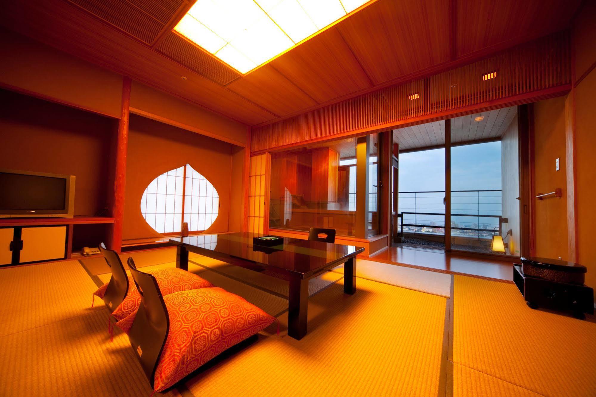 Hotel Sansuikan Beppu Bagian luar foto